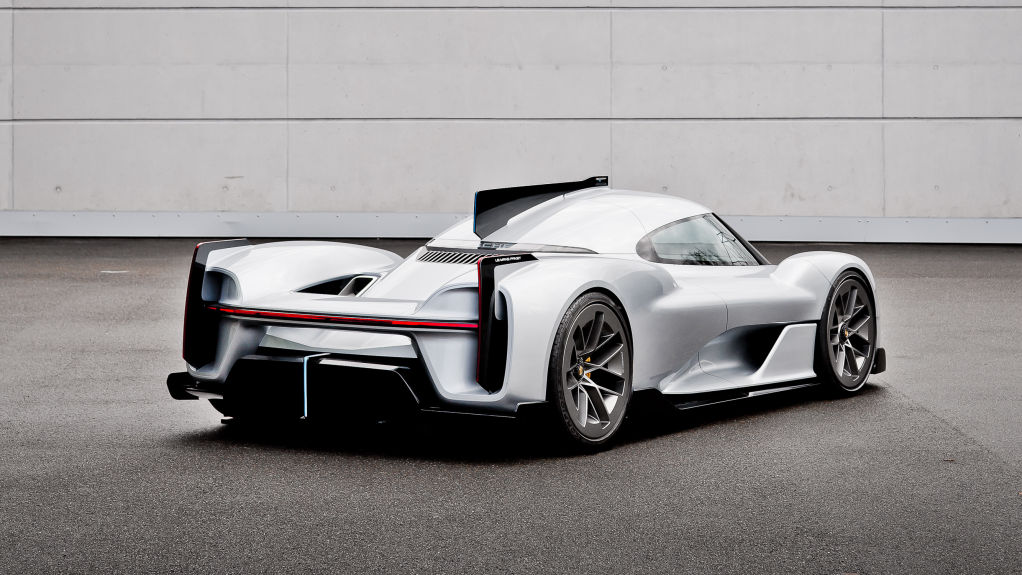 Porsche 919 Street Rennsport Driver