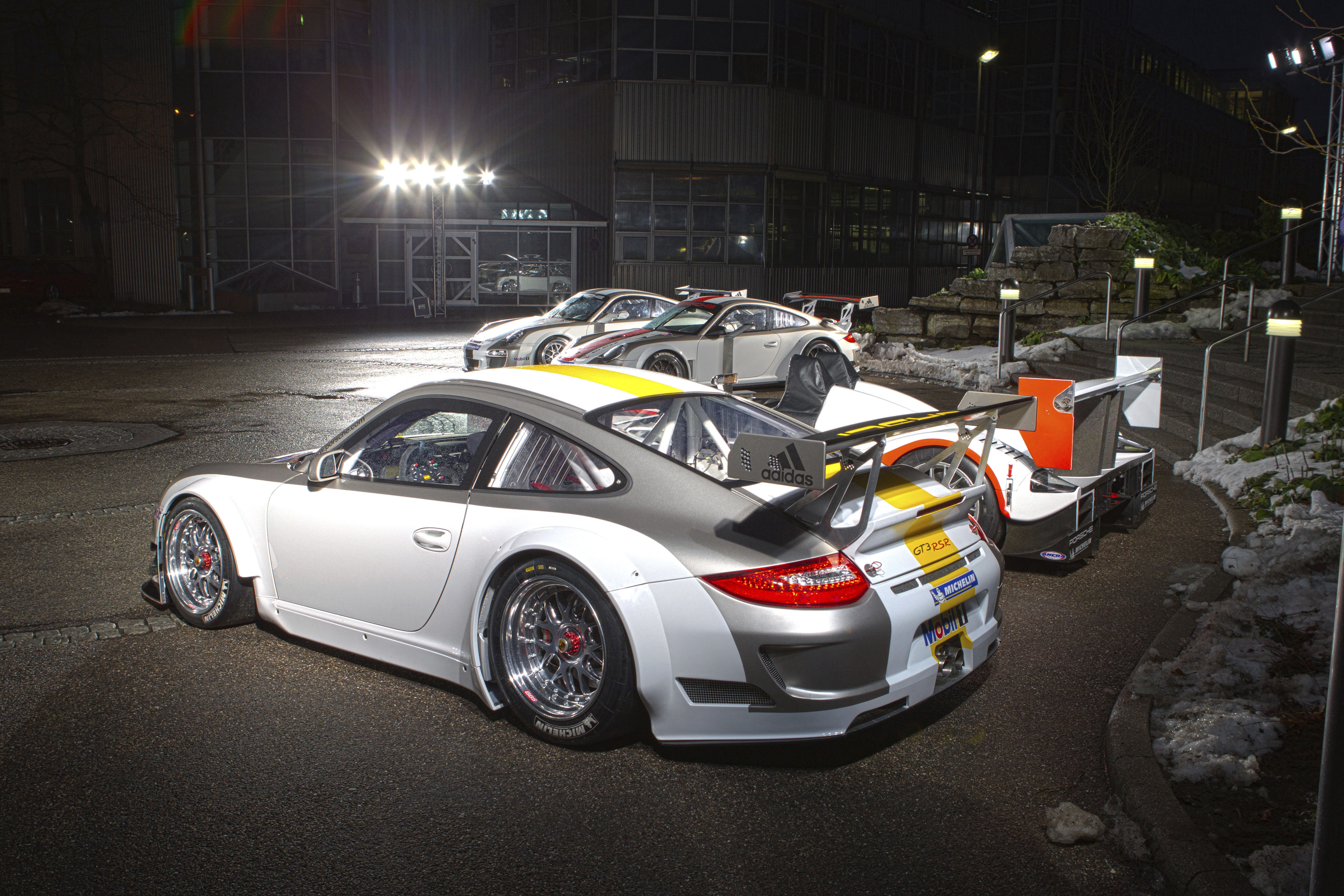 Porsche 911  GT3 RSR