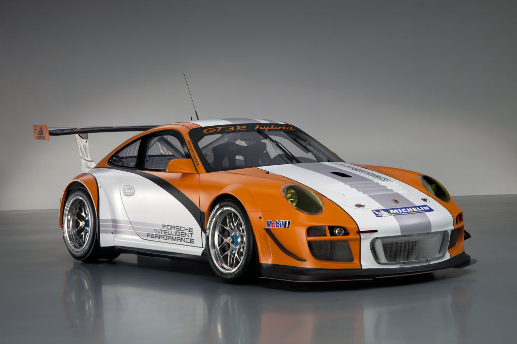 Porsche 911 GT3 R Hybrid