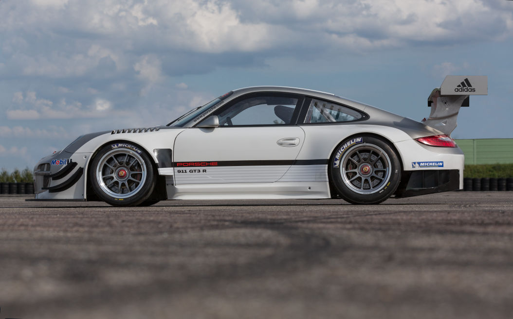 Porsche 911  GT3 R