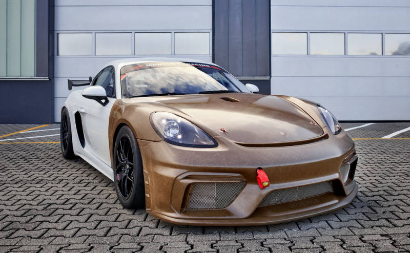 Porsche 718 rennsport driver