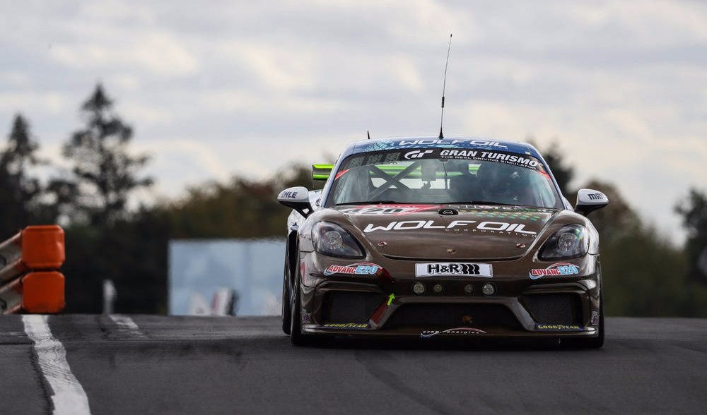 Porsche CAYMAN GT4