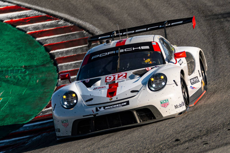 Porsche 911 RSR