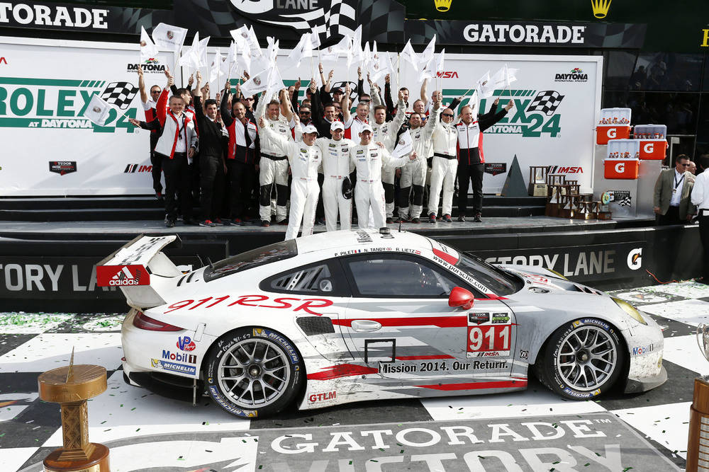 Porsche 911 RSR IMSA
