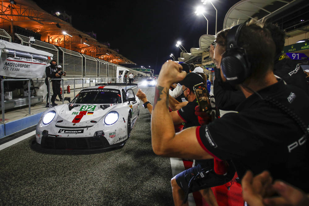 Porsche 911 RSR