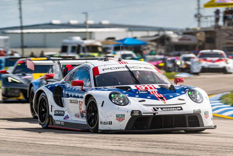 Porsche 911 RSR
