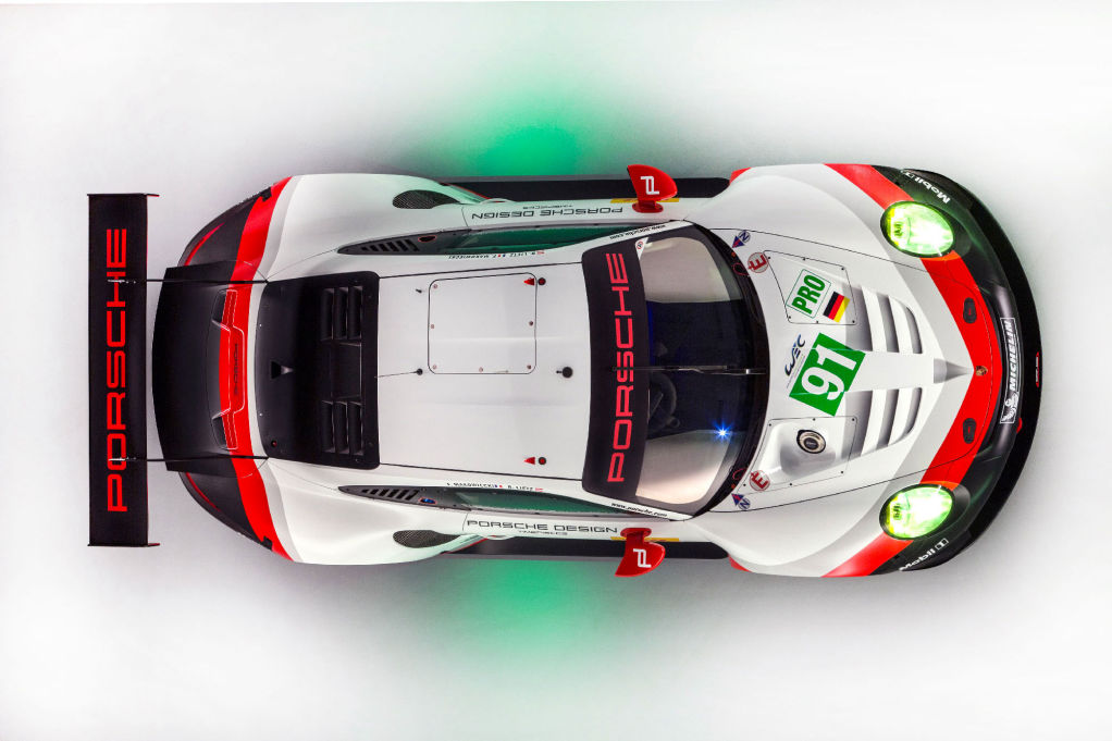Porsche 911 RSR